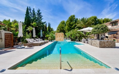 Magnificent property with a lot of privacy and dreamlike outdoor areas