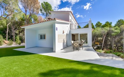 Renovated villa near Don Cayo Golf Course