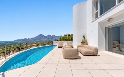 New Mediterranean Villa with Panoramic Sea Views