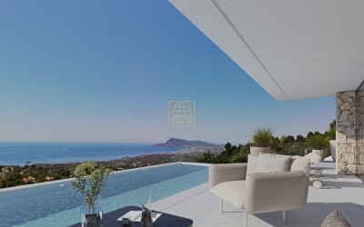 Luxury Villa with Panoramic Mediterranean Sea Views