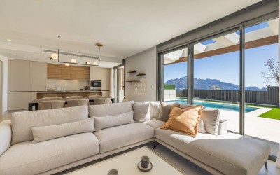 Villa with panoramic views in Polop