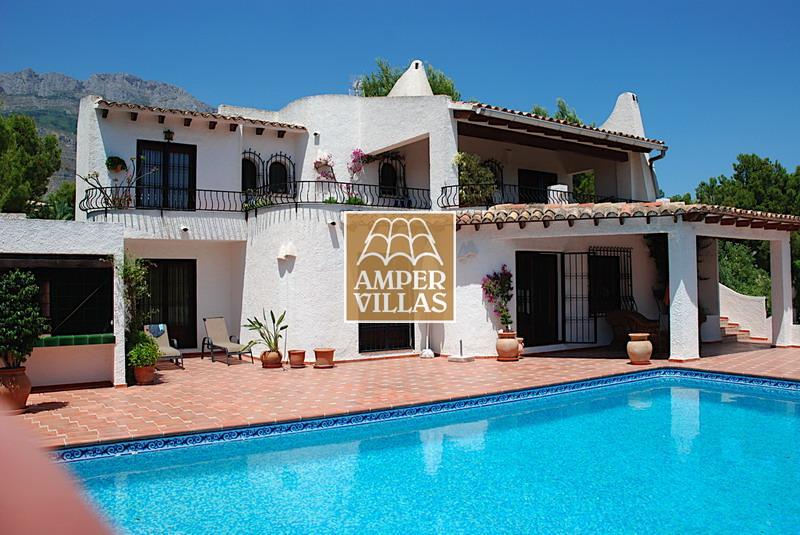 Villa rent in Altea Costa Blanca (REF E50)