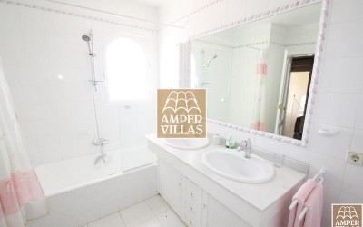 Holiday villa with sea views in Costa Blanca Altea (REF 176)