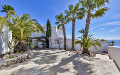Villa for rent with spectacular sea views in Altea