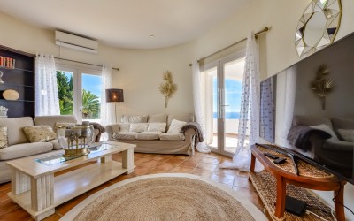 Villa for rent with spectacular sea views in Altea