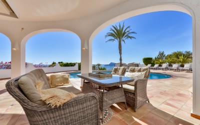 Villa for rent with spectacular sea views in Altea